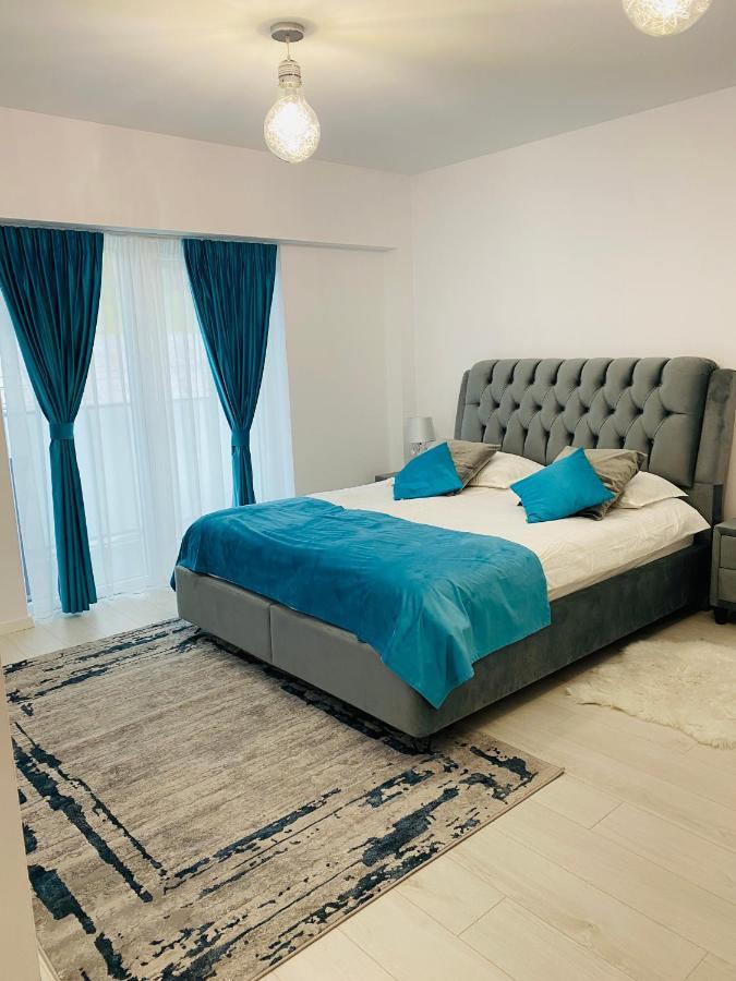 Luxury Prince Кымпулунг-Молдовенеск Экстерьер фото